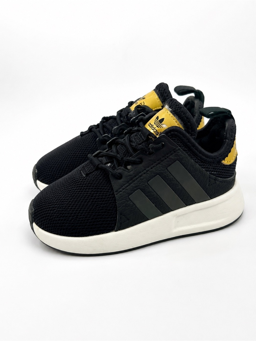 Adidas Originals Toddler Black & Gold Lightweight Sneakers Size 6